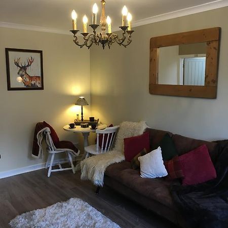 123V Tillicoultry Holiday Let Apartamento Exterior foto